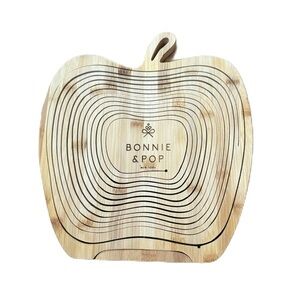 BONNIE & POP NEW YORK COLLAPSIBLE WOODEN FRUIT BASKET Apple Cutting Board